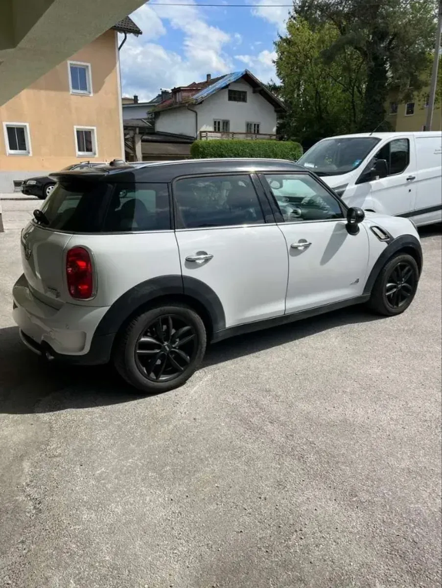 Mini Countryman 2012 photo 3