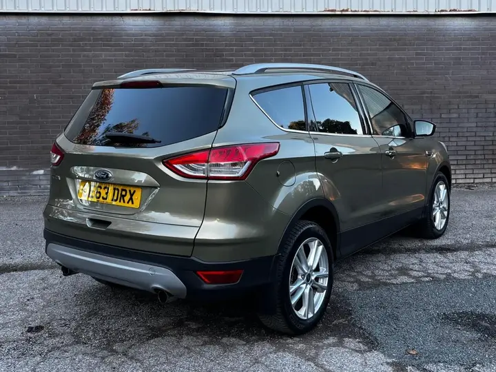 Ford Kuga 2013 photo 3