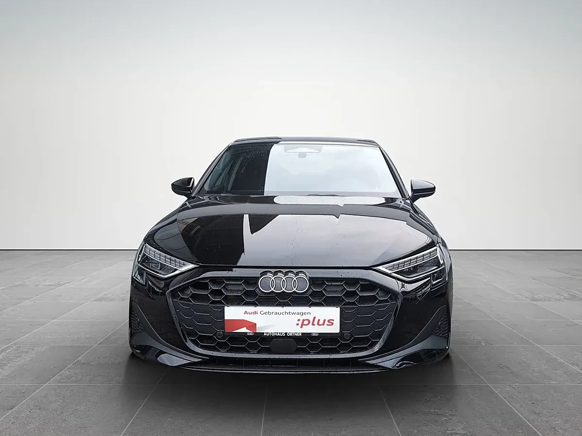 Audi A3 2026 photo 2