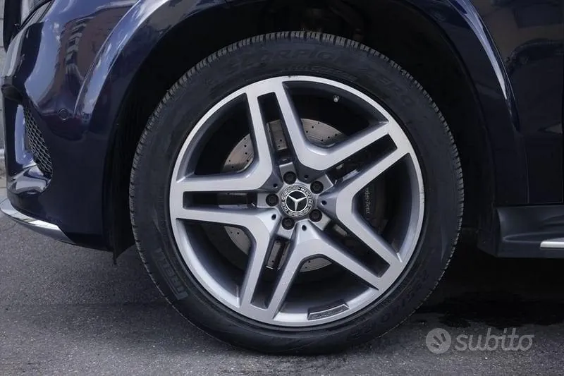 Mercedes-Benz Gls 2018 photo 5