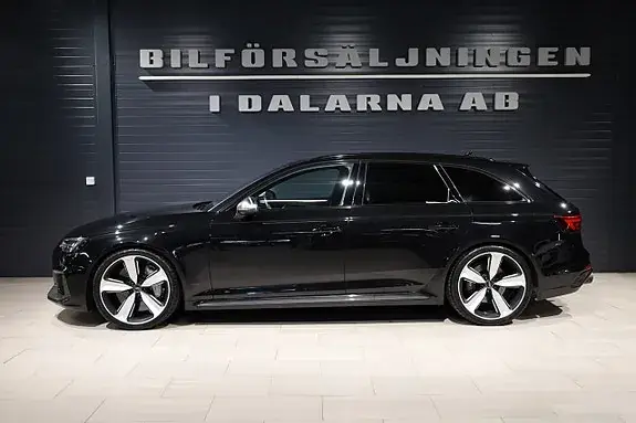 Audi Rs4 2018 photo 3