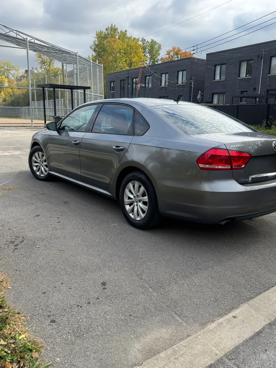 Volkswagen Passat 2012 photo 3