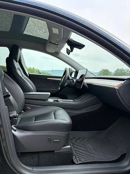 Tesla Model Y 2022 photo 5