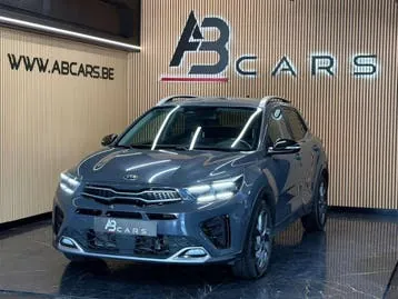 Kia Stonic 2021 photo 2