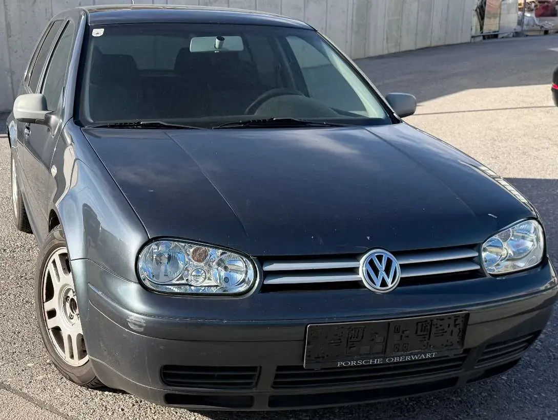 Volkswagen Golf 2003 photo 2
