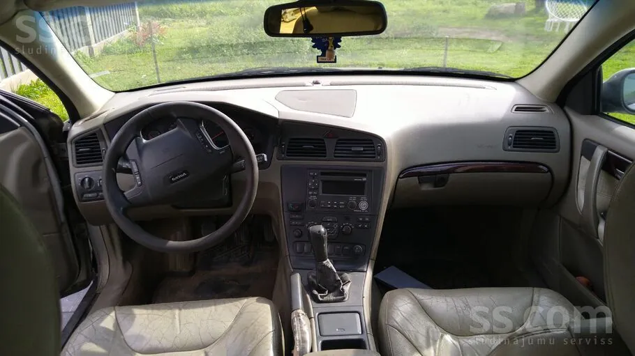 Volvo V70 2001 photo 3