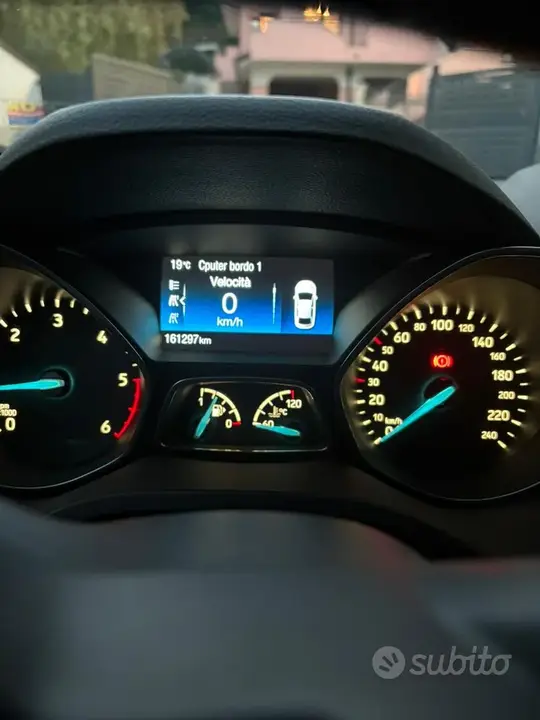 Ford C-Max 2016 photo 4