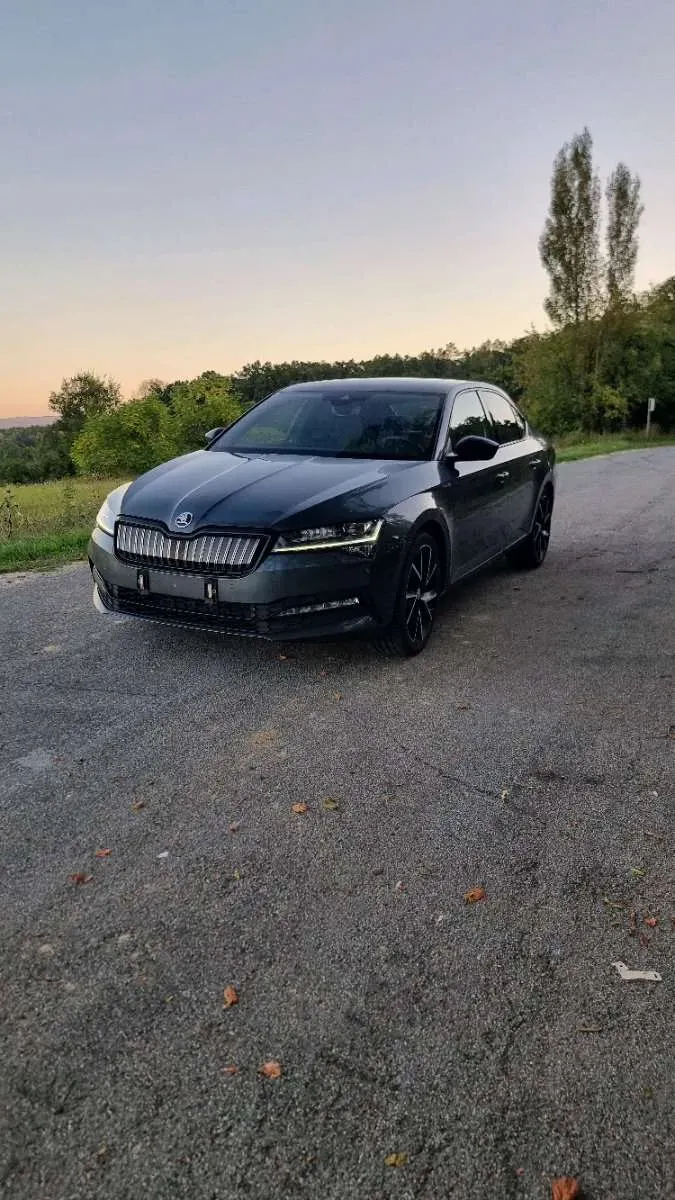 Skoda Superb 2021 photo 2