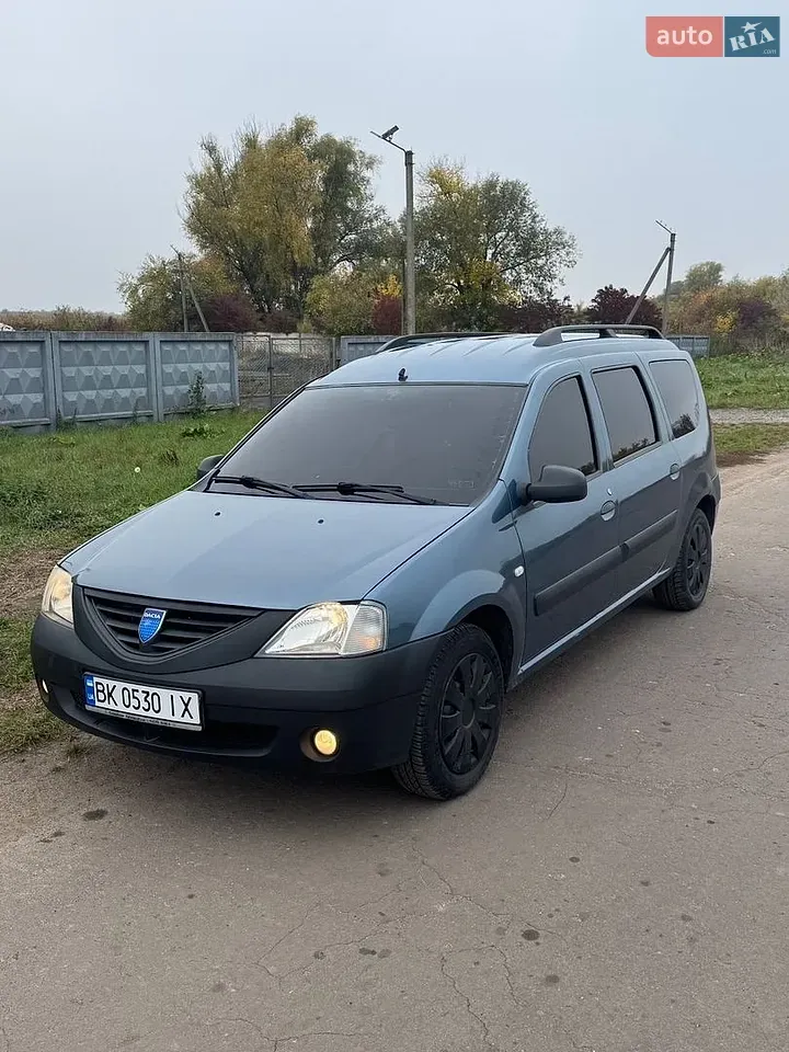 Dacia Logan 2007 photo 2