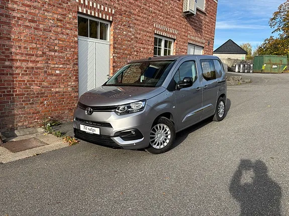 Toyota Proace City 2022 photo 2
