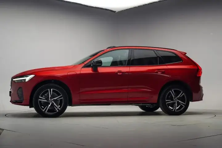 Volvo Xc60 2022 photo 2