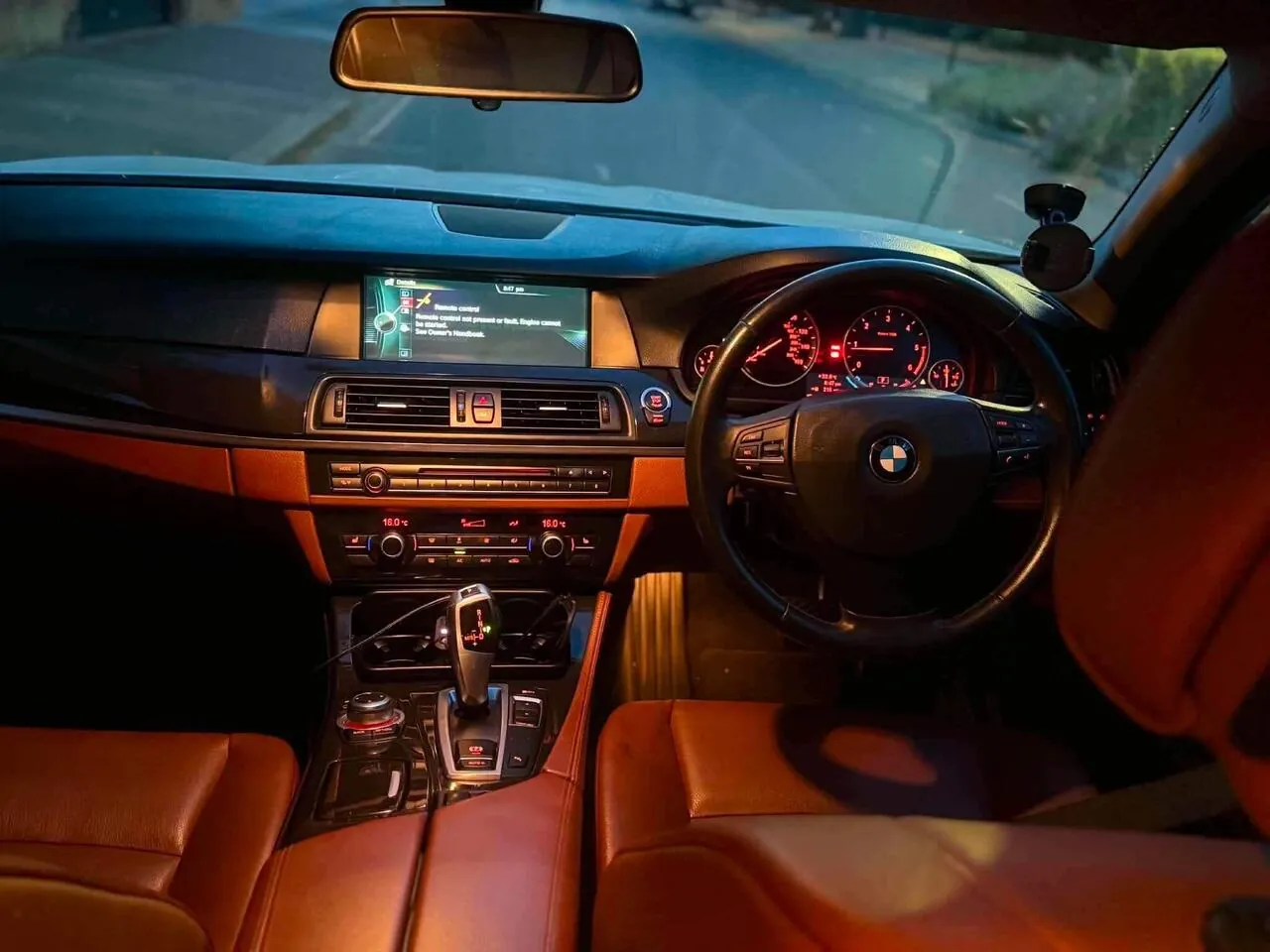 BMW 5 Series 2012 photo 3