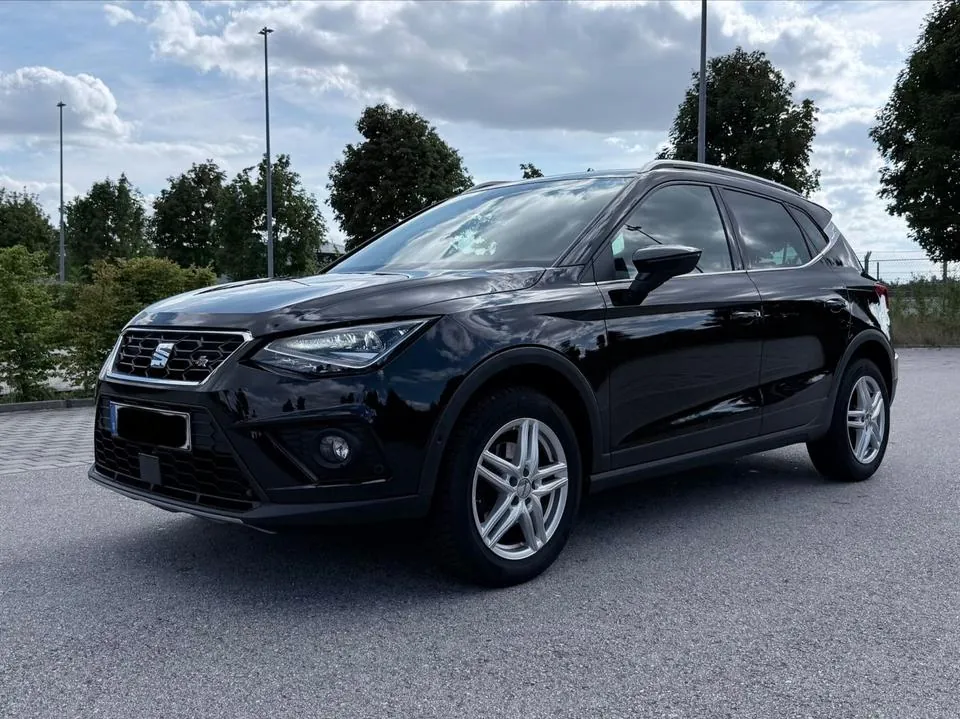 Seat Arona