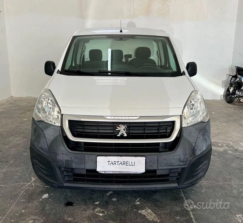 Peugeot Partner photo 2