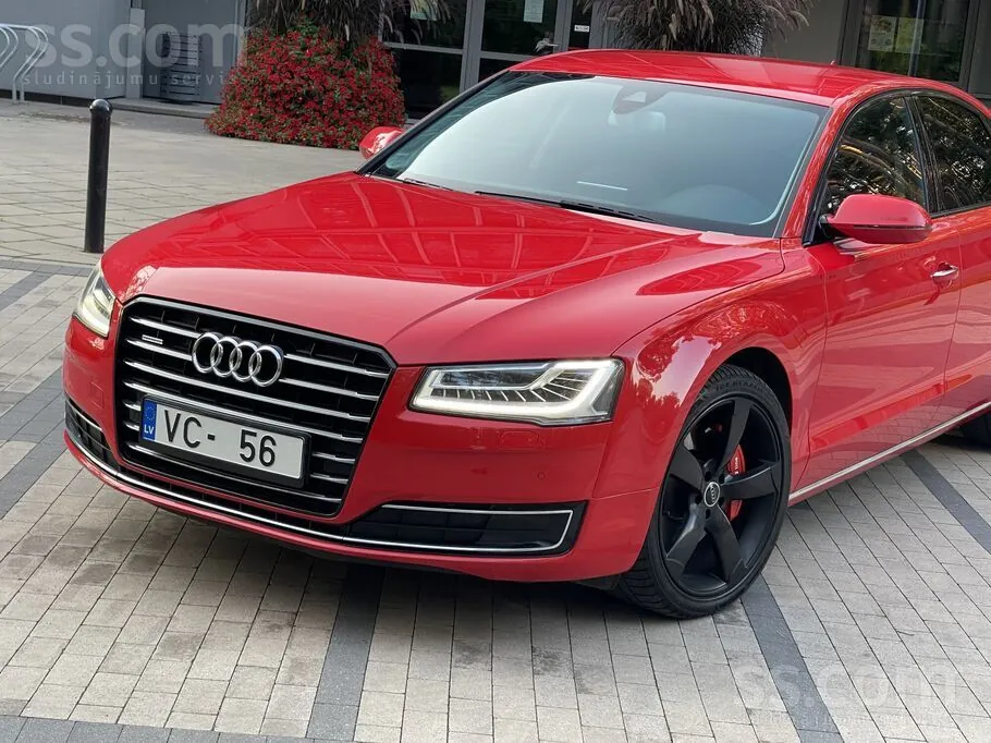Audi A8 2014 photo 5