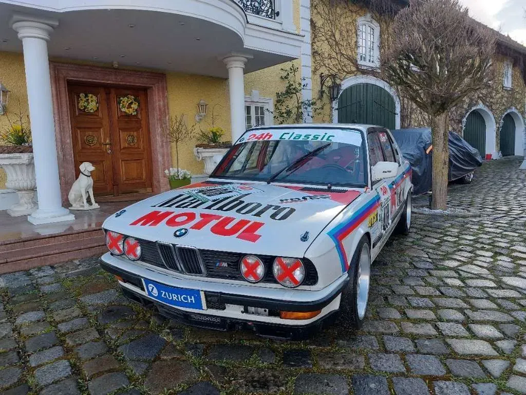 BMW 5 Series 1986 photo 3