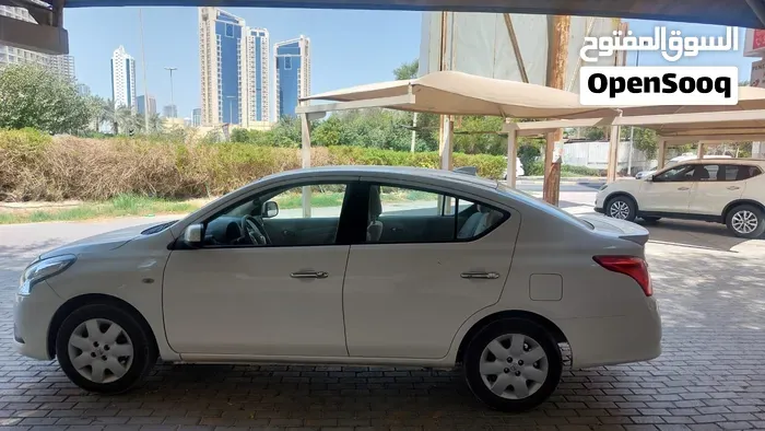Nissan Sunny 2024 photo 4