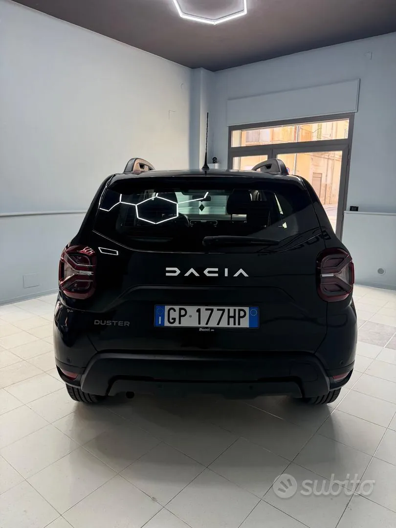 Dacia Duster 2023 photo 4
