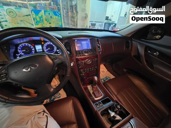 Infiniti Qx50 2015 photo 4