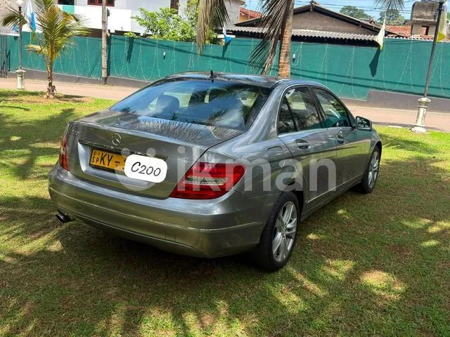 Mercedes-Benz C200 2013 photo 4