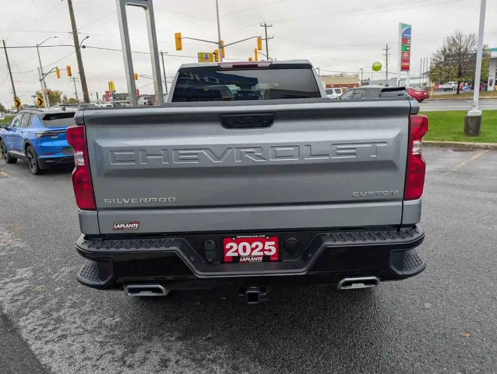 Chevrolet Silverado 1500 2025 photo 5