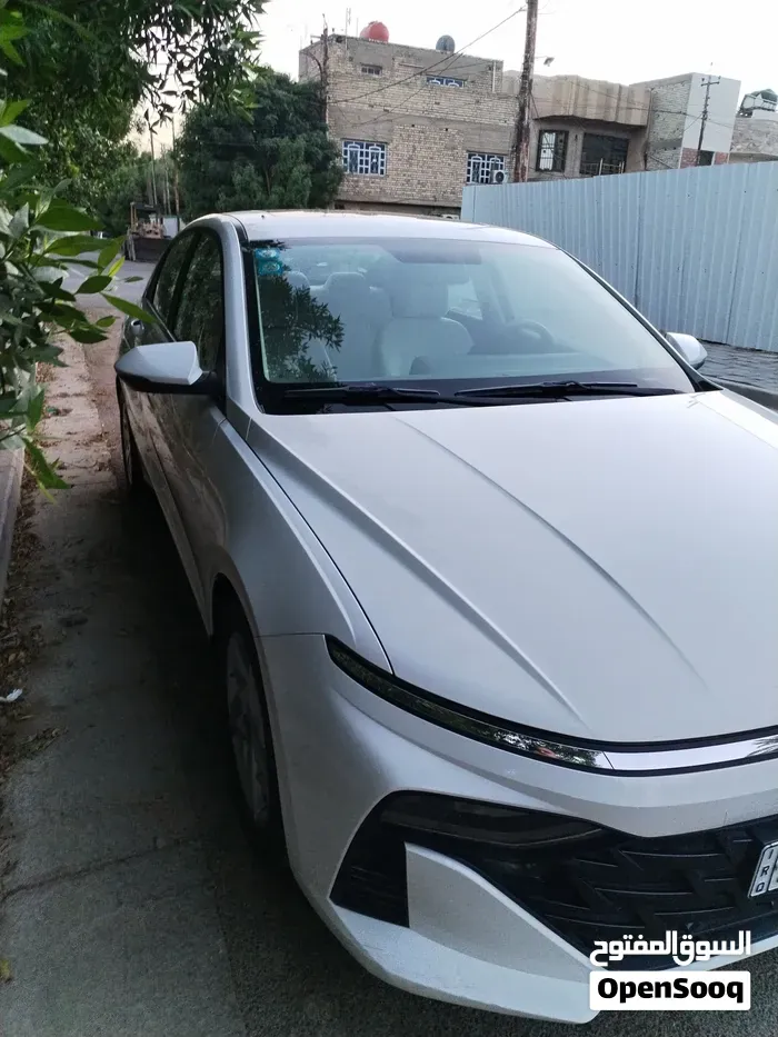 Hyundai Accent 2025 photo 3