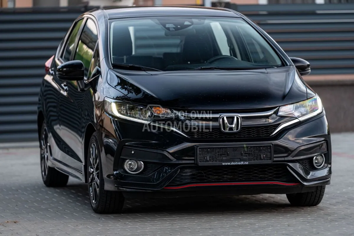 Honda Jazz 2018 photo 2