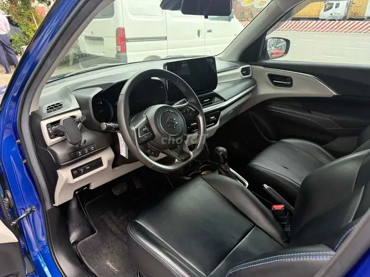 Suzuki Swift 2025 photo 4