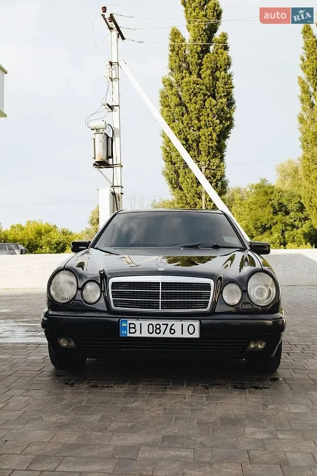 Mercedes-Benz E-Class 1998 photo 3