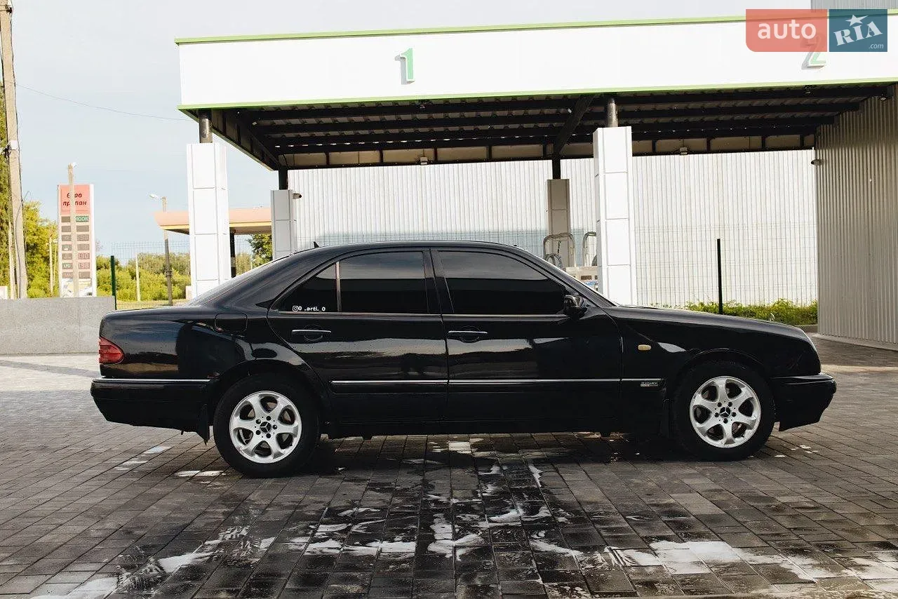 Mercedes-Benz E-Class 1998 photo 5