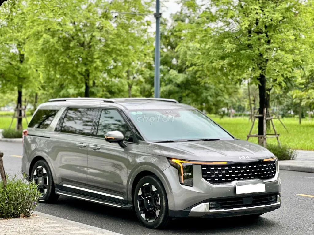 Kia Carnival 2024 photo 2