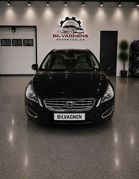 Volvo V60 2012 photo 2