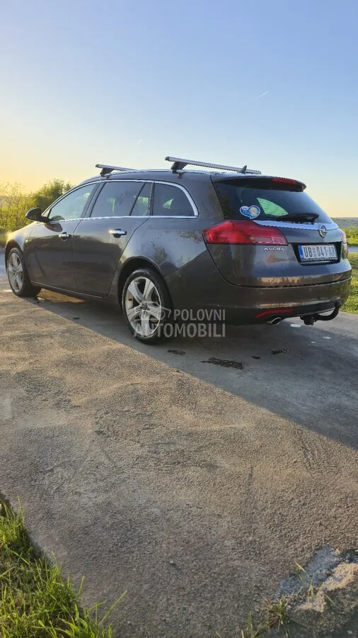 Opel Insignia 2010 photo 4