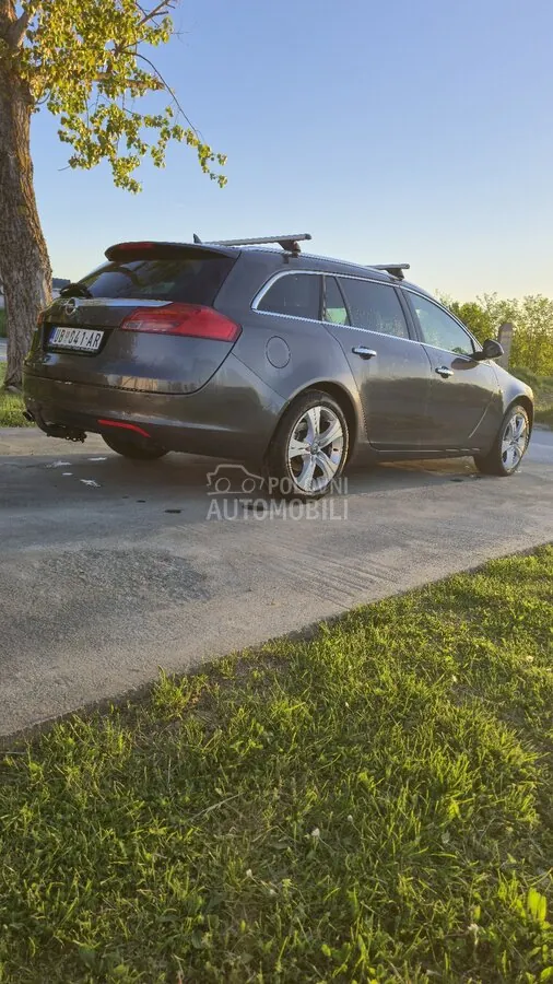 Opel Insignia 2010 photo 3