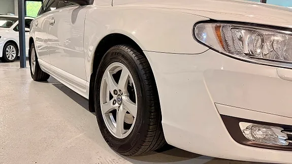 Volvo V70 2015 photo 4