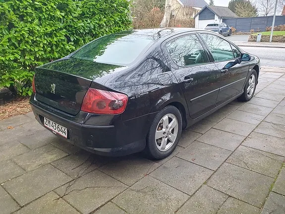 Peugeot 407 2008 photo 4