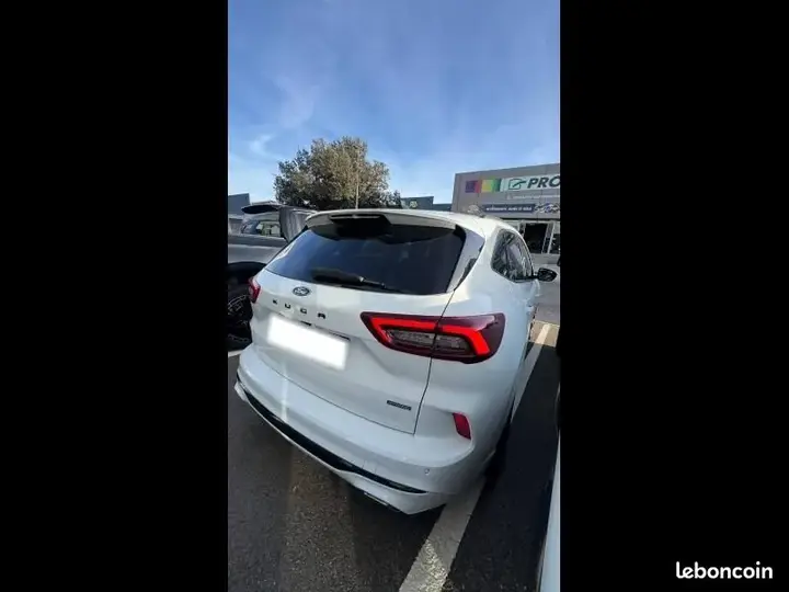 Ford Kuga 2024 photo 3
