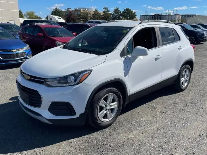 Chevrolet Trax 2018 photo 2