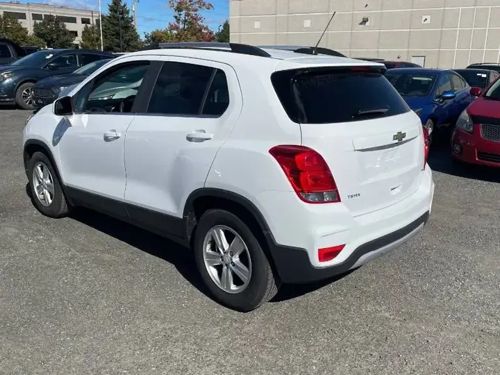 Chevrolet Trax 2018 photo 3