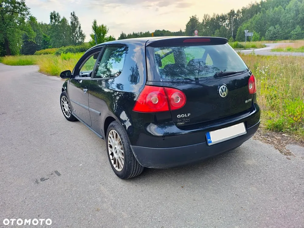 Volkswagen Golf 2003 photo 3