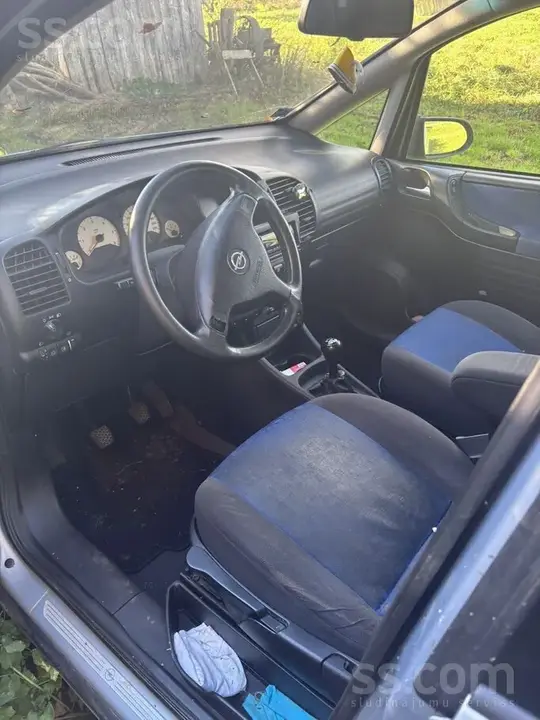 Opel Zafira 2001 photo 4