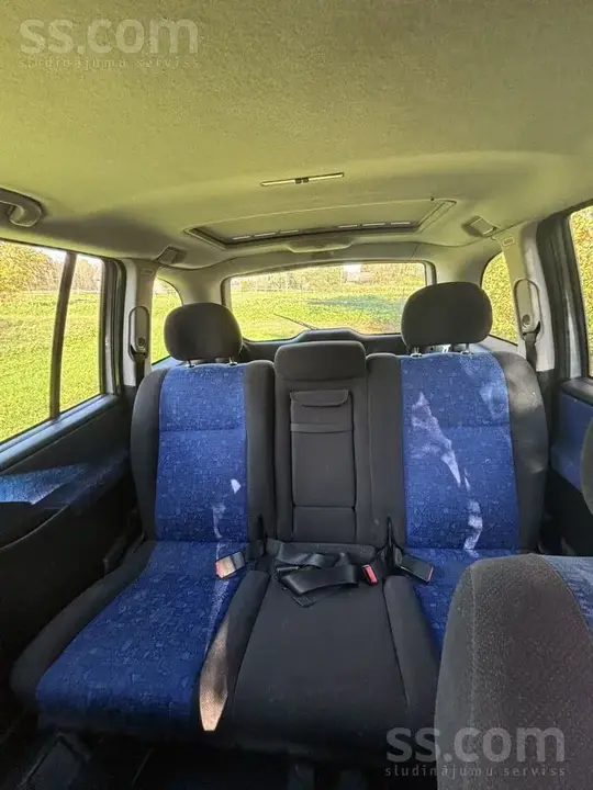 Opel Zafira 2001 photo 2