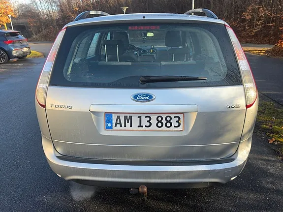 Ford Focus 2010 photo 5