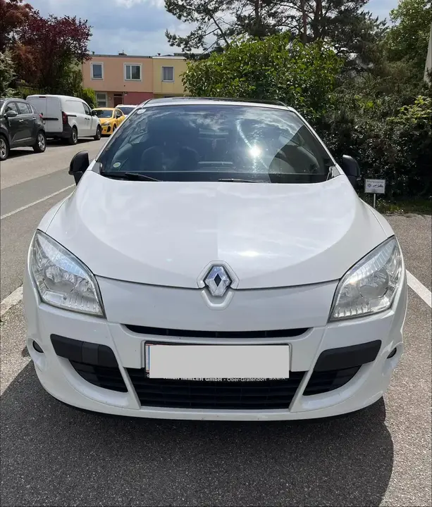 Renault Mégane 2013 photo 3