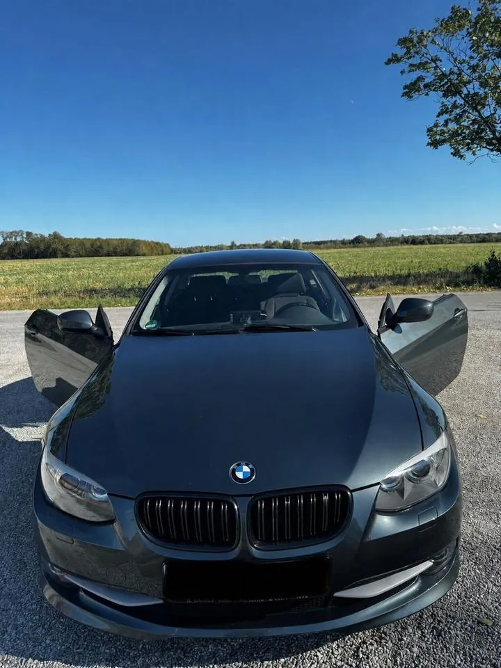 BMW 318I