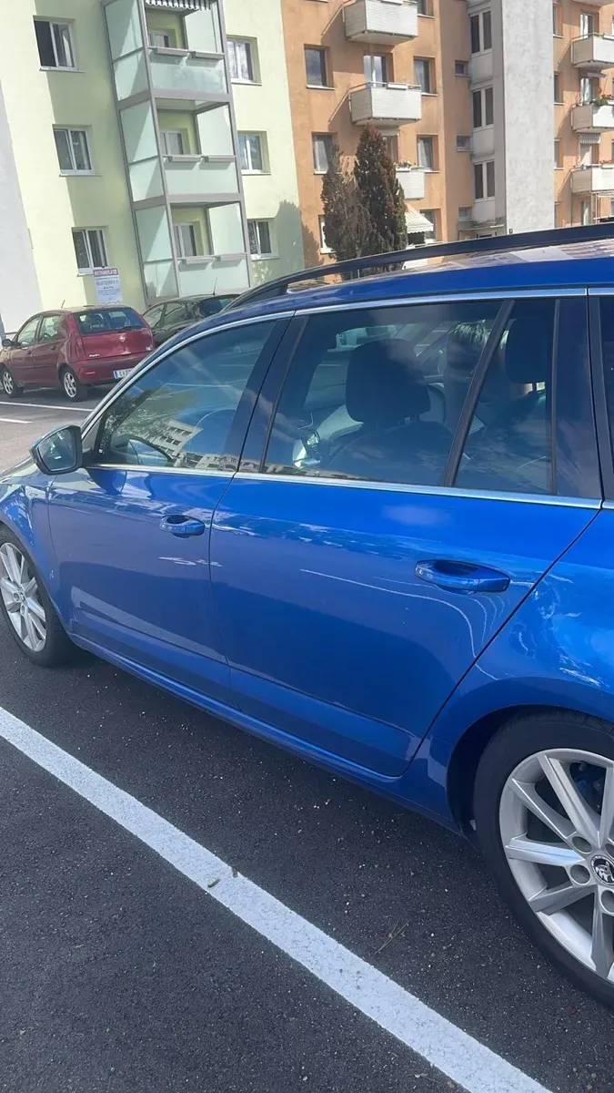 Skoda Octavia 2014 photo 2