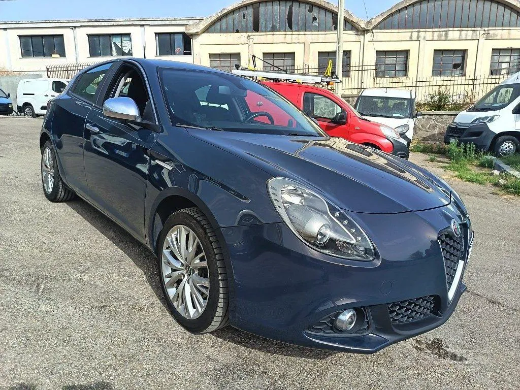 Alfa Romeo Giulietta 2016 photo 3