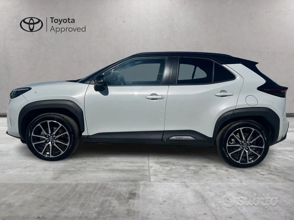 Toyota Yaris Cross 2023 photo 3