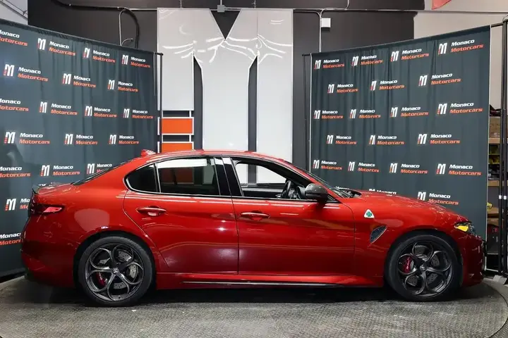 Alfa Romeo Giulia 2020 photo 3