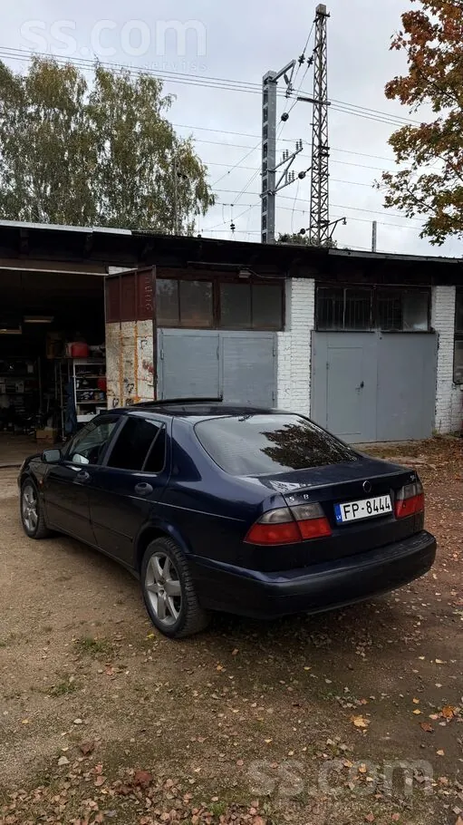 Saab 9-5 1999 photo 3
